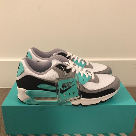 mens turquoise nike shoes